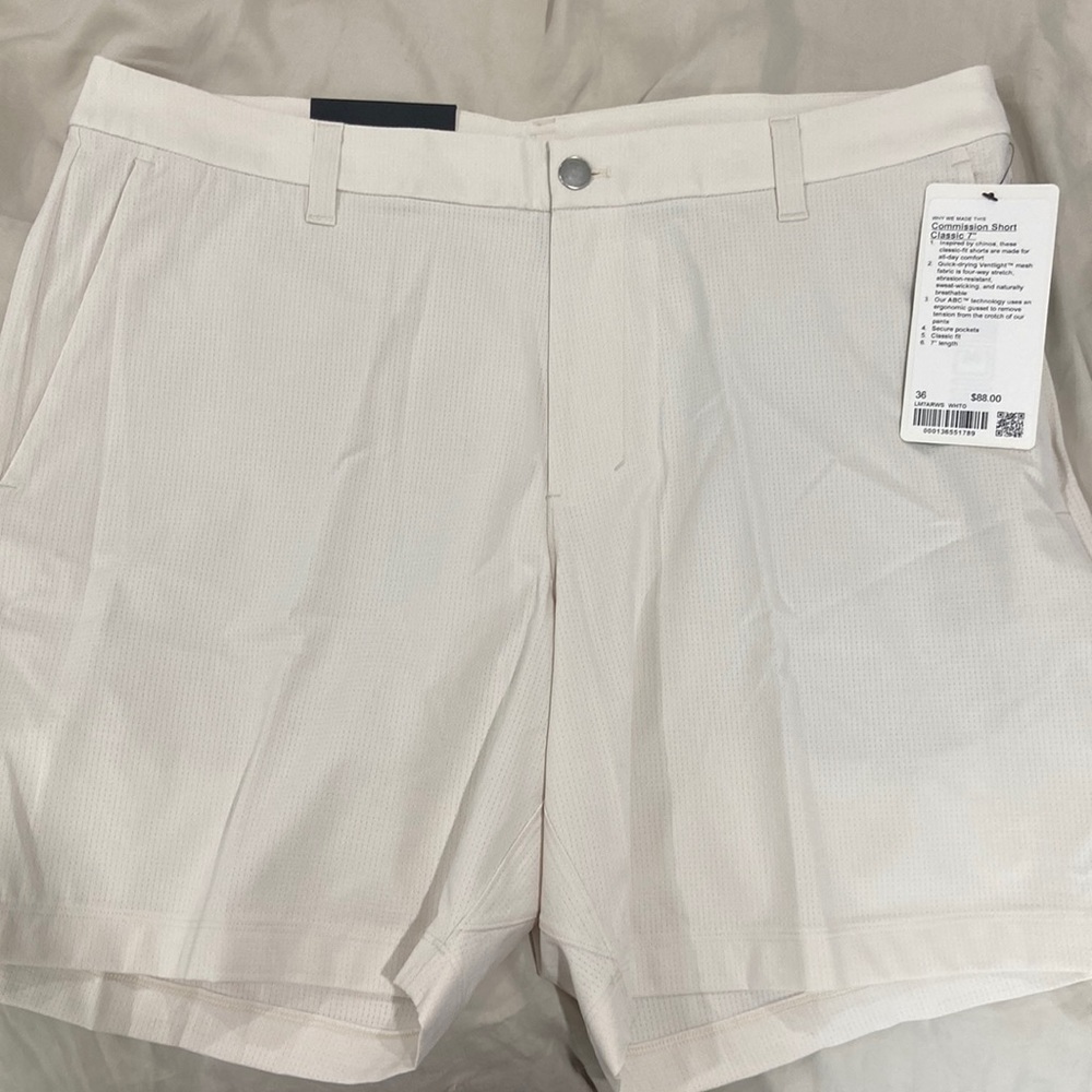 Lululemon abc slim shorts size 36. White. 7 inch . New with tags